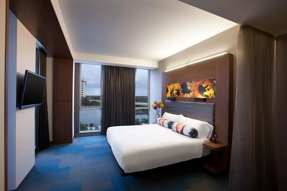 Hotel Aloft Orlando Downtown 3*,